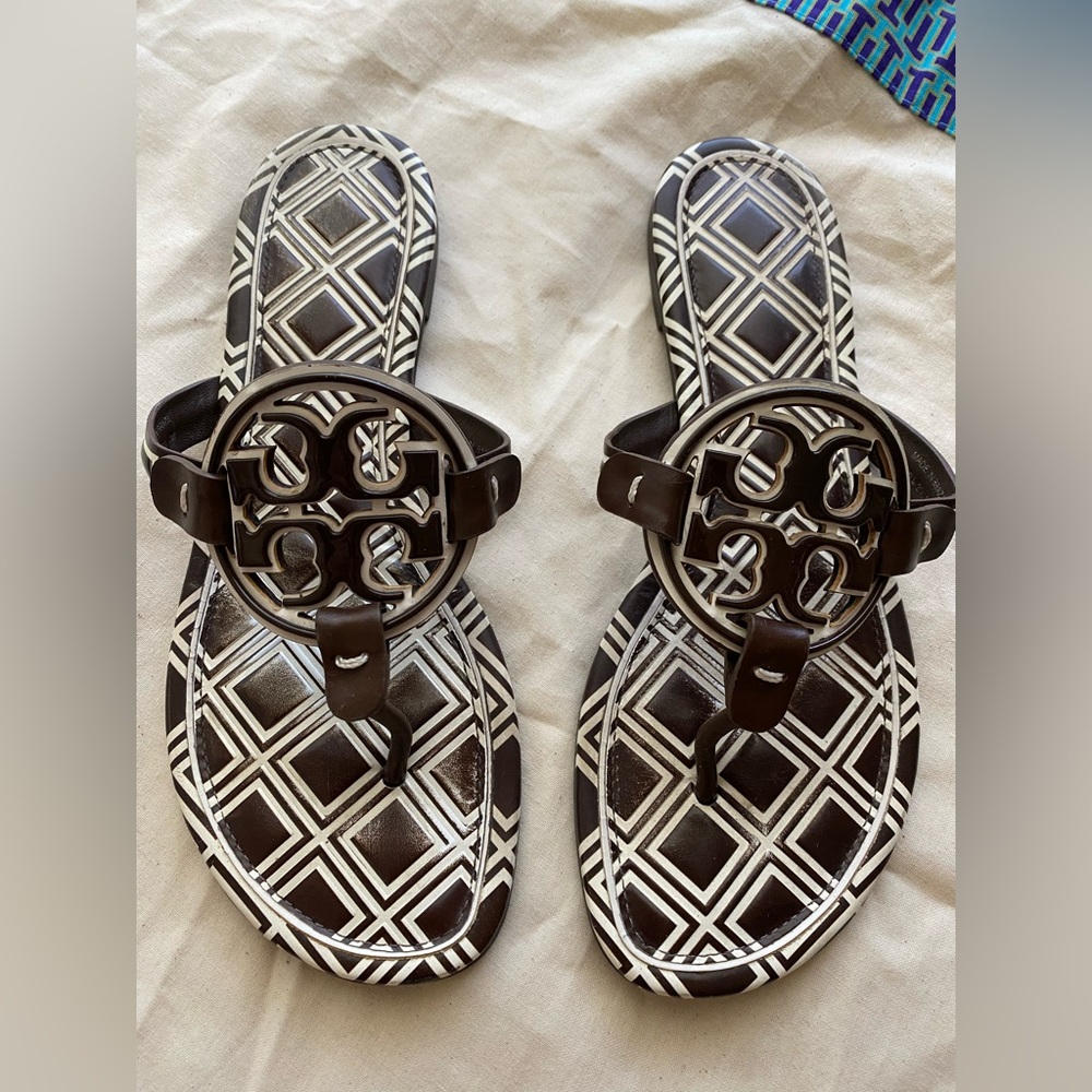 Tory Burch brown/white Miller sandals